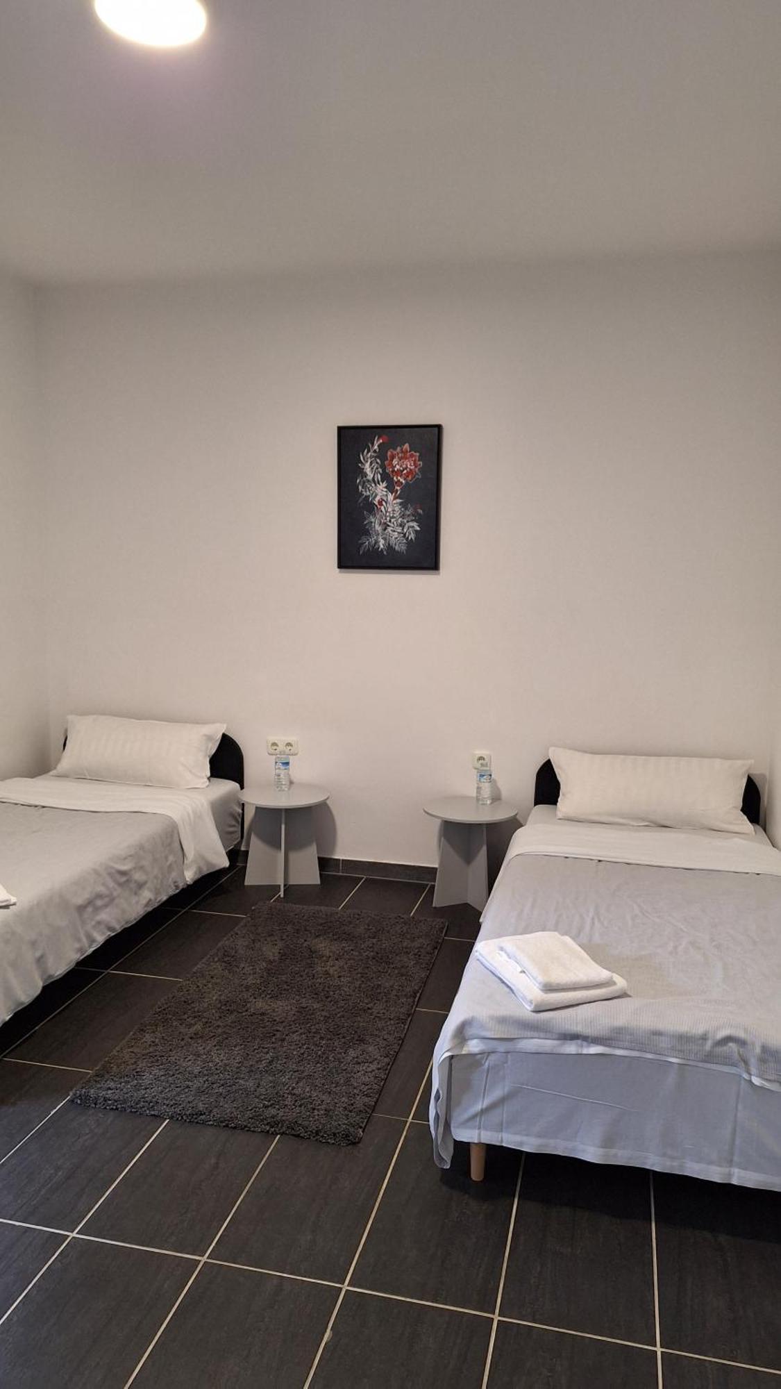 Triple Twenty Otel Eschweiler Dış mekan fotoğraf